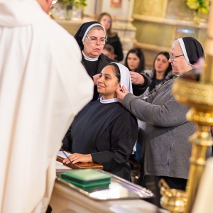 Primera Profesión Religiosa de Priscila Van Der Meulen